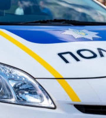 У Святошинському районі Києва  військовослужбовець відкрив вогонь по колесам авто
