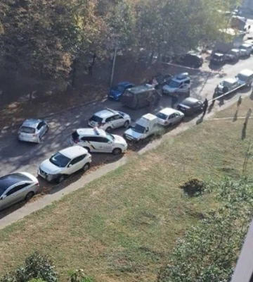 На блокпосту в Києві сталася стрілянина