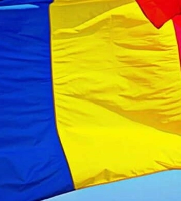 Після нічної атаки РФ на Україну на території Румунії виявили вирву від безпілотника