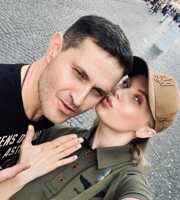Ахтем Сеітаблаєв одружується втретє: зірка покликав заміж молодшу на 20 років обраницю