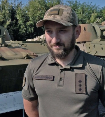 На Волині стартував продаж поштових марок «Зброя Перемоги. Світ з Україною»