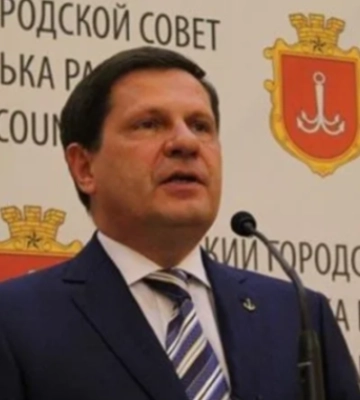 НАБУ объявило в розыск бывшего мэра Одессы Алексея Костусева, подозреваемого в незаконном завладении аэропортом НАБУ объявило в розыск бывшего мэра Одессы Алексея Костусева, подозреваемого в незаконном завладении аэропортом