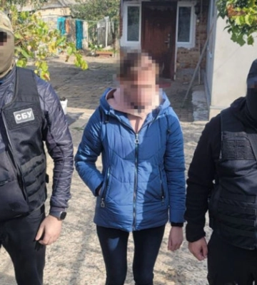 СБУ затримала коригувальницю ФСБ, яка наводила російські &quot;Смерчі&quot; на Краматорськ. Фото