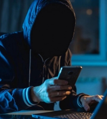 Шахраї з Дніпропетровської області розводили людей на гроші в Telegram