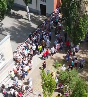 В Мелитополе и районе оккупанты грозят прекратить выплату денежного пособия пенсионерам