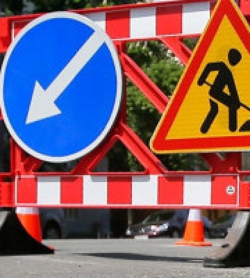 У Києві на вулицях Дашкевича та Кибальчича на два дні обмежили рух транспорту (схема)