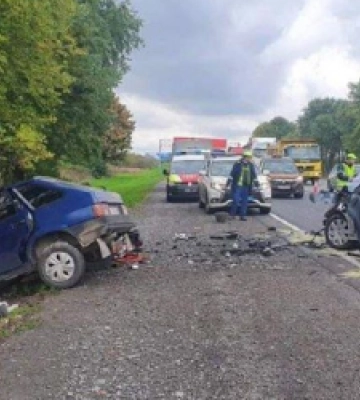 На дорогах Львівщини учора сталось понад 30 ДТП: є потерпілі