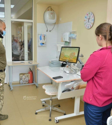 Вчаться заново ходити: у Дніпрі працює унікальний міський реабілітаційний центр для військових