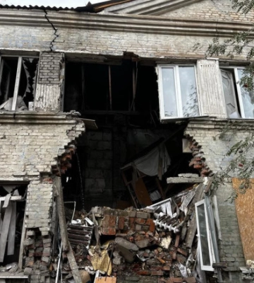 Армія рф вранці вдарила по середмістю Покровська: відомо про загиблого та 13 поранених