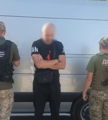 На кордоні з Молдовою та Румунією правоохоронці затримали 35 порушників кордону