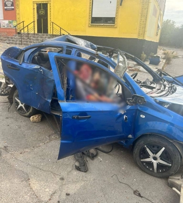 Росіяни атакували дроном цивільний автомобіль у Бериславі