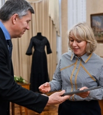 Карандєєв у Львові вручив нагороди працівникам історичного музею