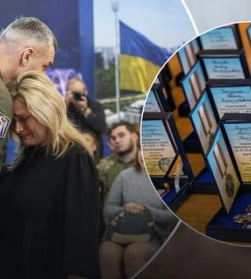 Родини полеглих киян-військовослужбовців отримали відзнаки від громади Києва