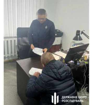 Суд избрал меры пресечения двум работникам Тернопольского военкомата, которых подозревают в пытках
