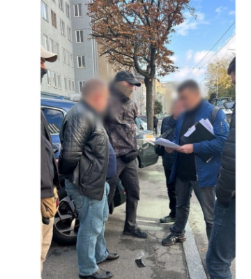 $1000 за списання податкових зобов’язань – затримано начальника відділу ГУ ДПС у місті Києві