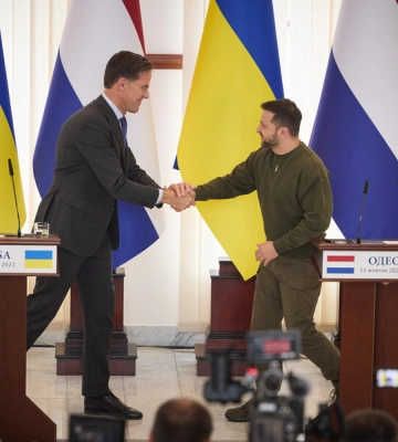 В Одессу неожиданно приехал премьер Нидерландов. Пообещал ракеты для Patriot и катера