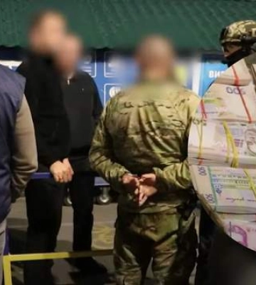 Требовал взятку в 600 тысяч гривен: в Днепре задержали командира взвода