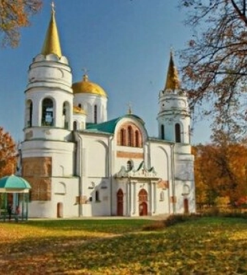 В Чернигове русскую имперскую символику убрали из древнейшего храма