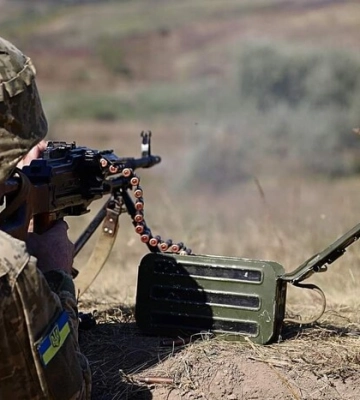 Понад 100 боїв за добу: окупанти безуспішно штурмують на шістьох напрямках