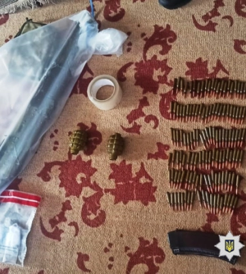 У мешканця Умані вилучили арсенал зброї та боєприпасів