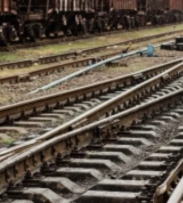 У Рівному чоловік потрапив під колеса потяга