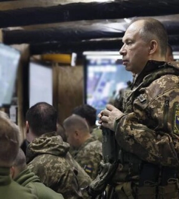 Россияне возобновили наступательные действия в районе Макеевки, пытаются захватить Купянск, - Сырский