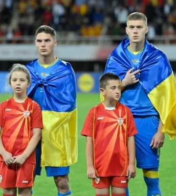 Стал известен стартовый состав сборной Украины на игру против Северной Македонии