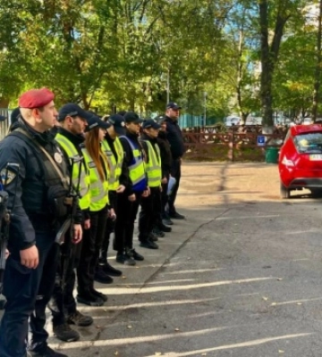 Поліція Київщини забезпечила охорону правопорядку під час переходу храму у Лісовій Бучі до ПЦУ
