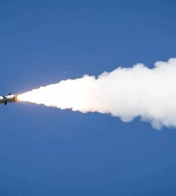Ворог здійснив три ракетні удари по Запоріжжю (ФОТО)
