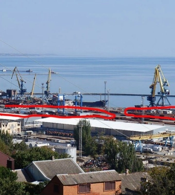 Вперше за час окупації: до порту Маріуполя прибули одночасно три російських судна, - Андрющенко