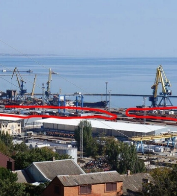 Вперше за час окупації: до порту Маріуполя прибули одночасно три російських судна, - Андрющенко