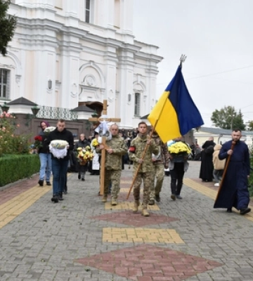 У Луцьку попрощалися із загиблим Героєм Андрієм Савчуком 
