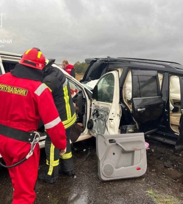 Пасажирка Volkswagen Caddy, яка потрапила у жахливу авторощу біля Трускавця, померла в реанімації