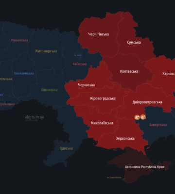 В ряде областей Украины объявили воздушную тревогу, в Запорожье звучат взрывы