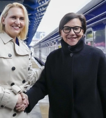 До Києва приїхала ревізор від США – спецпредставник Пенні Пріцкер, що слідкуватиме за реформами в Україні