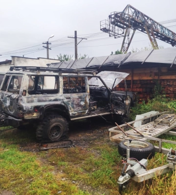 На вихідних закарпатські рятувальники ліквідували дві пожежі в автомобілях
