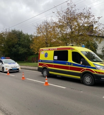 На Чернишевського в Луцьку авто збило пішохода 