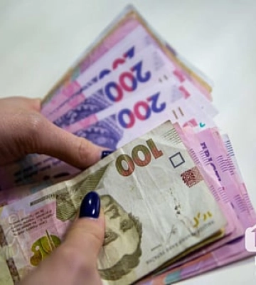 Роботодавці Дніпропетровщини отримали 25 мільйонів гривень за працевлаштування переселенців: як оформити компенсацію