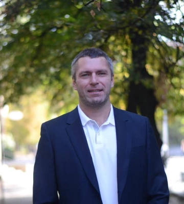 Хуліганів, які побили зятя Сапронова і сина Шумілкіна, шукає поліція Харкова