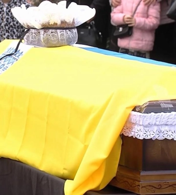 Як Рівне схилило голови у пошані до загиблого Героя? (ВІДЕО)