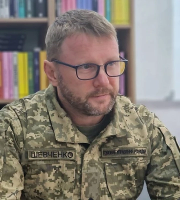 &quot;Воєнна розвідка України. У небі, на морі, на землі&quot;: на Франкфуртському книжковому ярмарку презентували друкопис Артема Шевченка