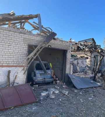 Есть погибшие — оккупанты ударили по частному сектору в Днепре