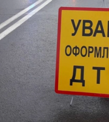 Ситуаціях на дорогах Львова. На кількох вулицях ускладнений рух