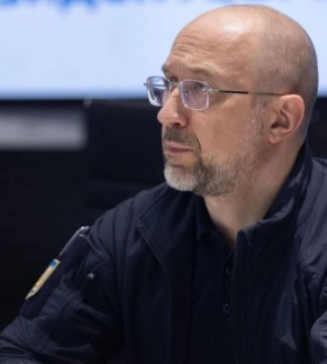 Шмигаль висловив співчуття рідним загиблих від російського удару у Запоріжжі