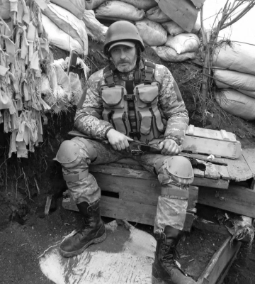 У Черкасах попрощалися з військовим