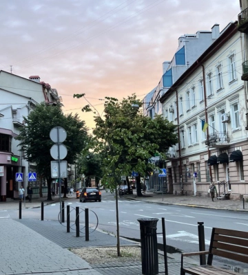 Івано-Франківська міська рада планує віддати на приватизацію три приміщення