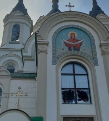 У Запоріжжі через ракетну атаку постраждав кафедральний собор - відео
