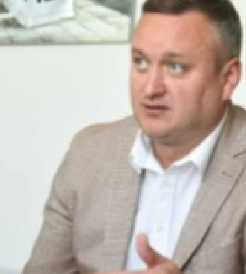 Що відомо про нового керівника сервісного центру у Струмівці Олександра Семчишина