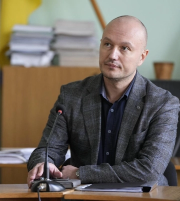 У Полтаві зранку на одну годину вмикатимуть вуличне освітлення. А в Кременчуці?