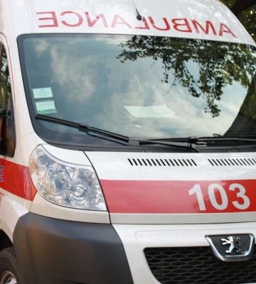 До лікарні Дніпра доставили двох поранених із Обухівки: у якому вони стані